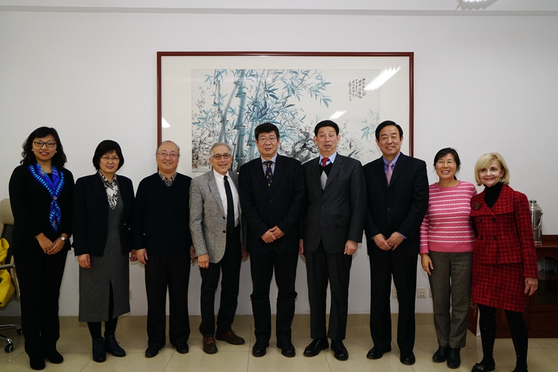 交流合作一:与必赢766net手机版美国亚利桑那大学孔子学院和北佛罗里达大学孔子学院加强交流 (2).JPG